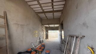 Casa de 3 quartos sendo 1 suíte para venda no condomínio Skyville.