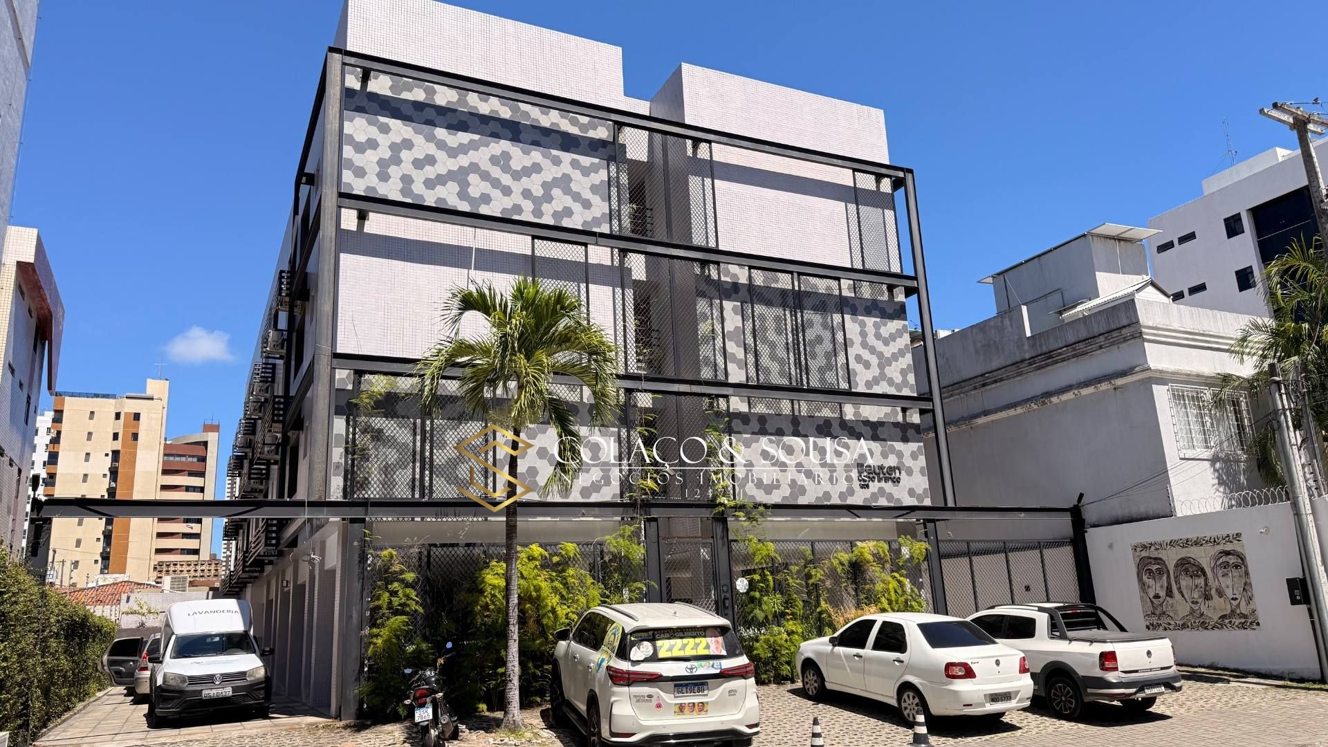 Flat Para Vender no Cabo Branco, em João Pessoa