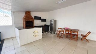 APARTAMENTO DE 2 QUARTOS À VENDA NO CATOLÉ COM VARANDA.