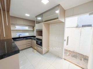 OPORTUNIDADE NO MONTEVILLE | CASA 100% PROJETADA POR R$ 450 MIL