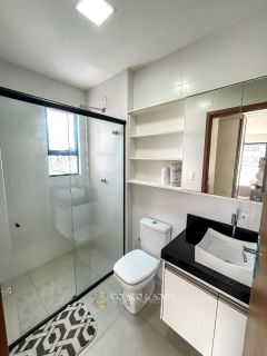 Casa com 4 Quartos a Venda no Jardins da Serra