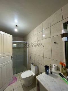 Casa Térrea à Venda na Zona Sul de Teresina – 5 Quartos, 500m² e Espaço de Sobra para sua Família