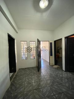 Casa Térrea à Venda na Zona Sul de Teresina – 5 Quartos, 500m² e Espaço de Sobra para sua Família