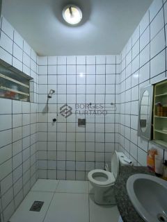 Casa Térrea à Venda na Zona Sul de Teresina – 5 Quartos, 500m² e Espaço de Sobra para sua Família