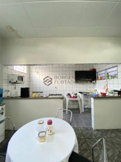 Casa Térrea à Venda na Zona Sul de Teresina – 5 Quartos, 500m² e Espaço de Sobra para sua Família