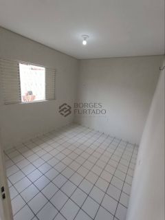Casa à Venda no Santo Antônio em Teresina – Amplo Terreno, Pronta para Morar e com Excelente Potencial de Valorização
