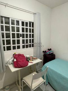 CASA À VENDA NO CRISTO REI | 4 QUARTOS | 2 SUÍTES | SEGURANÇA COMPLETA | FINANCIÁVEL