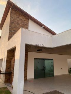 Casa de Alto Padrão à Venda no Bairro Uruguai, Zona Leste de Teresina – 3 Suítes, Piscina e Acabamento Sofisticado