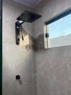 Casa de Alto Padrão à Venda no Bairro Uruguai, Zona Leste de Teresina – 3 Suítes, Piscina e Acabamento Sofisticado