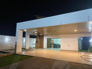 Casa de Alto Padrão à Venda no Bairro Uruguai, Zona Leste de Teresina – 3 Suítes, Piscina e Acabamento Sofisticado
