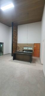 Casa de Alto Padrão à Venda no Bairro Uruguai, Zona Leste de Teresina – 3 Suítes, Piscina e Acabamento Sofisticado
