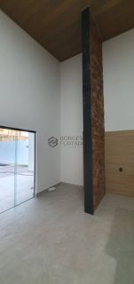 Casa de Alto Padrão à Venda no Bairro Uruguai, Zona Leste de Teresina – 3 Suítes, Piscina e Acabamento Sofisticado