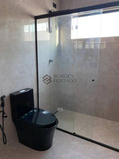 Casa de Alto Padrão à Venda no Bairro Uruguai, Zona Leste de Teresina – 3 Suítes, Piscina e Acabamento Sofisticado
