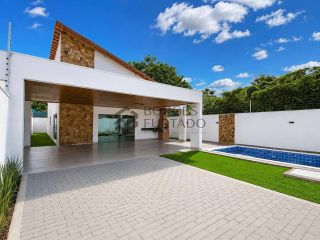 Casa de Alto Padrão à Venda no Bairro Uruguai, Zona Leste de Teresina – 187 m², 3 Suítes, Piscina e Acabamento de Luxo