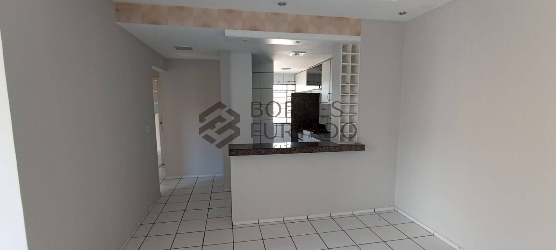 Apartamento à Venda com 3 Quartos e 2 Suítes em Condomínio Fechado