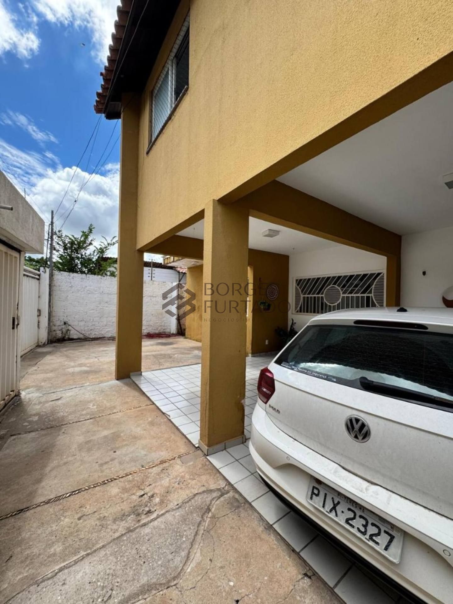 Casa Ampla com 5 Quartos para Aluguel na Morada do Sol – Teresina