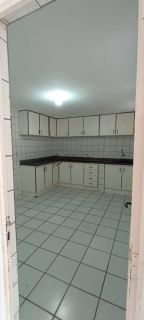 Casa de Alto Padrão com Piscina, Suítes e Espaço Gourmet à Venda