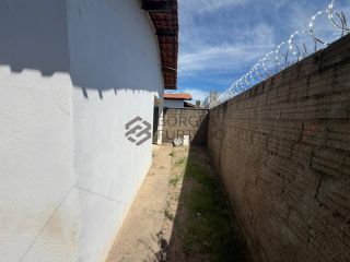 Casa à Venda no Cinturão Verde em Timon – 2 Quartos, Suíte e Garagem