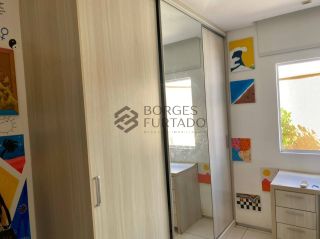Casa Térrea de Alto Padrão à Venda no Bairro de Fátima, em Teresina – 5 Suítes