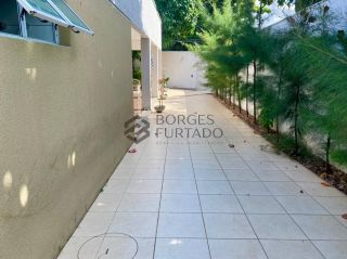 Casa de Alto Padrão com 5 suítes no bairro FÁTIMA em Teresina