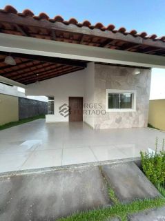 Casa de Condomínio Para Vender com 3 suítes no bairro VALE QUEM TEM em Teresina