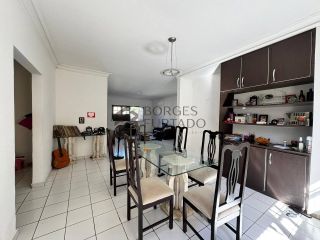 Casa Para Alugar com 5 quartos 3 suítes no bairro ININGA em Teresina