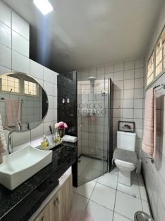 Casa Para Vender 3 suítes no bairro SÃO CRISTÓVÃO em Teresina