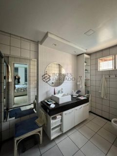 Casa Para Vender 3 suítes no bairro SÃO CRISTÓVÃO em Teresina