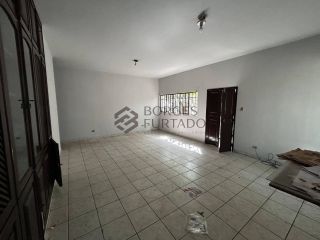 Casa Para Vender com 3 quartos sendo 1 suítes no bairro SÃO JOÃO em Teresina