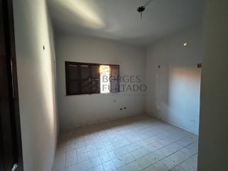 Casa Para Vender com 3 quartos sendo 1 suítes no bairro SÃO JOÃO em Teresina