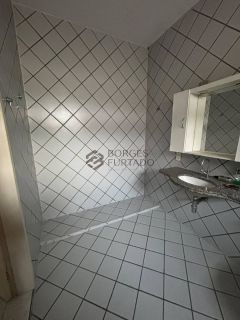 Casa Para Vender 3 suítes no bairro SANTA ISABEL em Teresina