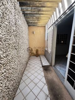 Casa Para Vender 3 suítes no bairro SANTA ISABEL em Teresina