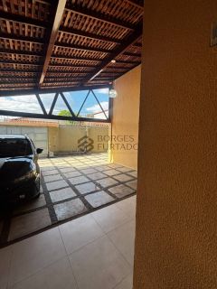 Casa Para Vender 3 suítes no bairro SANTA ISABEL em Teresina