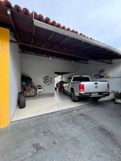 Casa Para Vender com 3 suítes no bairro SÃO CRISTÓVÃO em Teresina