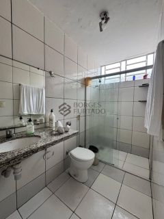 Casa Para Vender com 3 suítes no bairro SÃO CRISTÓVÃO em Teresina