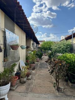 Casa Para Vender com 3 quartos no bairro SÃO CRISTÓVÃO em Teresina