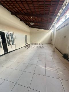 Casa Para Vender com 3 quartos sendo 2 suítes no bairro VALE QUEM TEM em Teresina