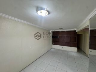 Casa Para Vender com 3 quartos sendo 2 suítes no bairro VALE QUEM TEM em Teresina