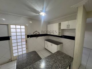 Casa Para Vender com 3 quartos sendo 2 suítes no bairro VALE QUEM TEM em Teresina