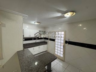 Casa Para Vender com 3 quartos sendo 2 suítes no bairro VALE QUEM TEM em Teresina