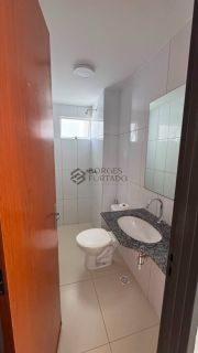 Apartamento Para Alugar com 3 quartos 1 suítes no bairro URUGUAI em Teresina