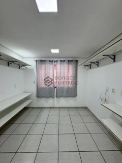 Casa de Condomínio Para Alugar com 4 quartos 2 suítes no bairro ININGA em Teresina