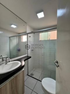 Casa de Condomínio Para Alugar com 4 quartos 2 suítes no bairro ININGA em Teresina