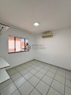 Casa de Condomínio Para Alugar com 4 quartos 2 suítes no bairro ININGA em Teresina