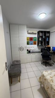 Casa mobiliada à venda na Piçarreira, em Teresina | 3 quartos, 2 suítes e edícula
