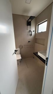 Casa de Condomínio Para Vender com 3 quartos 3 suítes no bairro NOVO URUGUAI em Teresina
