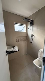 Casa de Condomínio Para Vender com 3 quartos 3 suítes no bairro NOVO URUGUAI em Teresina
