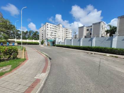 Apartamento Para Alugar com 2 quartos no Condomínio Alamedas Jardins