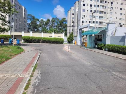 Apartamento Para Alugar com 2 quartos no Condomínio Alamedas Jardins