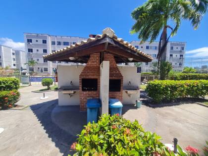 Apartamento Para Alugar com 2 quartos no Condomínio Alamedas Jardins